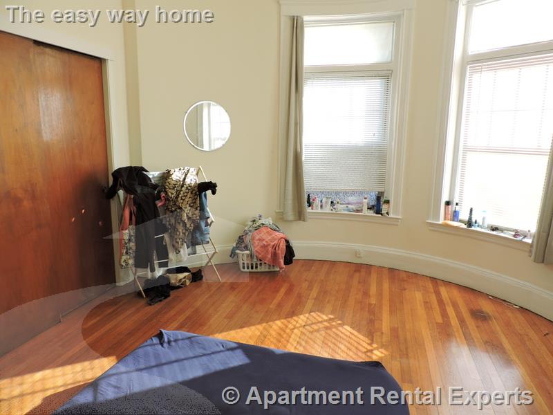 1315 Commonwealth Ave, Allston