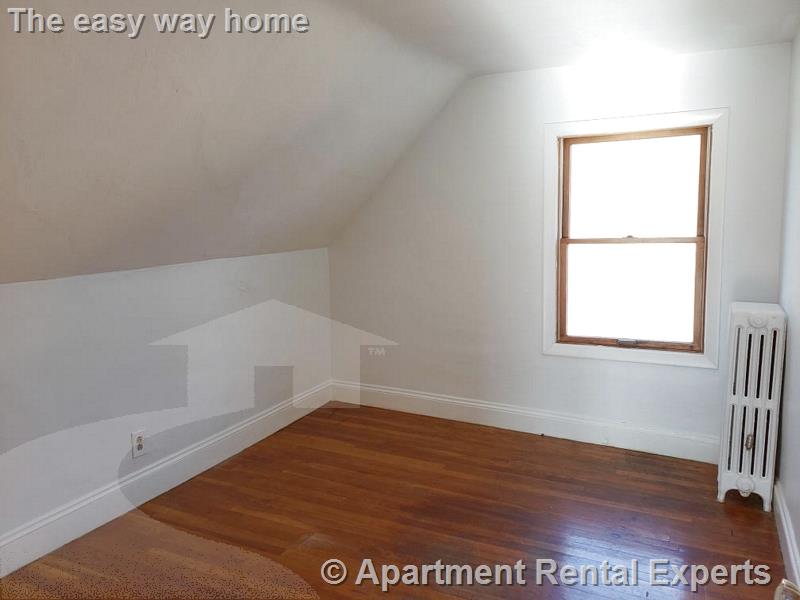 4 Van Norden St, North Cambridge