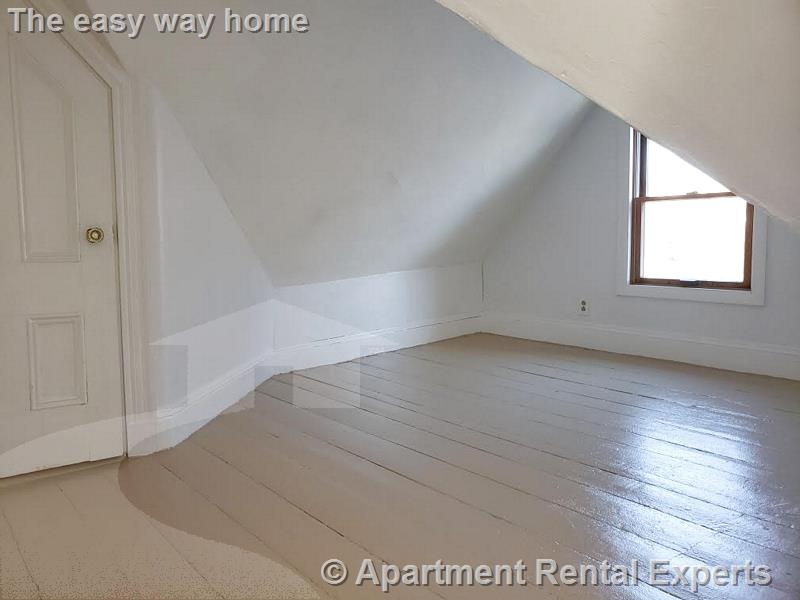 4 Van Norden St, North Cambridge