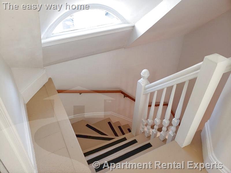 4 Van Norden St, North Cambridge