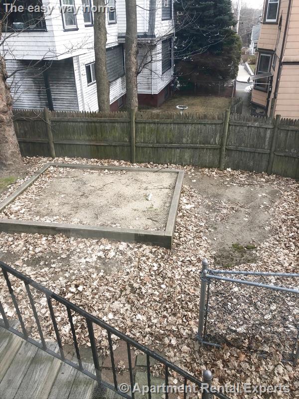 187 Central St, Winter Hill