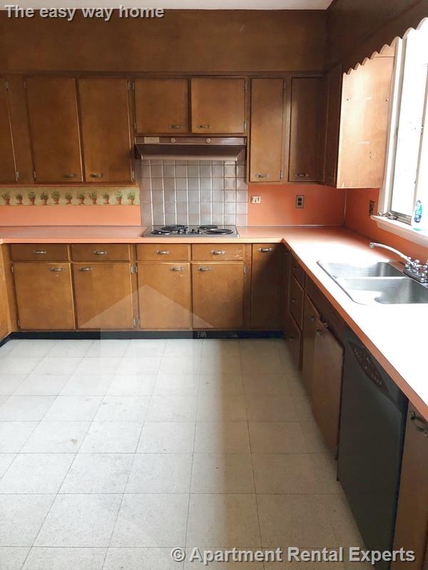 187 Central St, Winter Hill