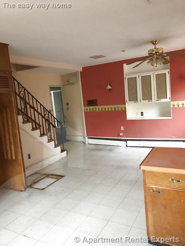 187 Central St, Winter Hill