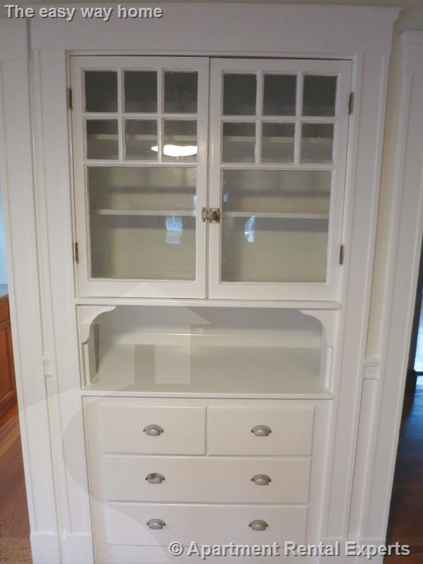 11 Newton Rd, Arlington