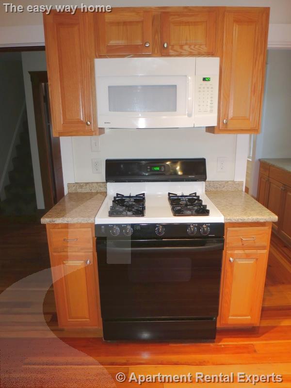 11 Newton Rd, Arlington