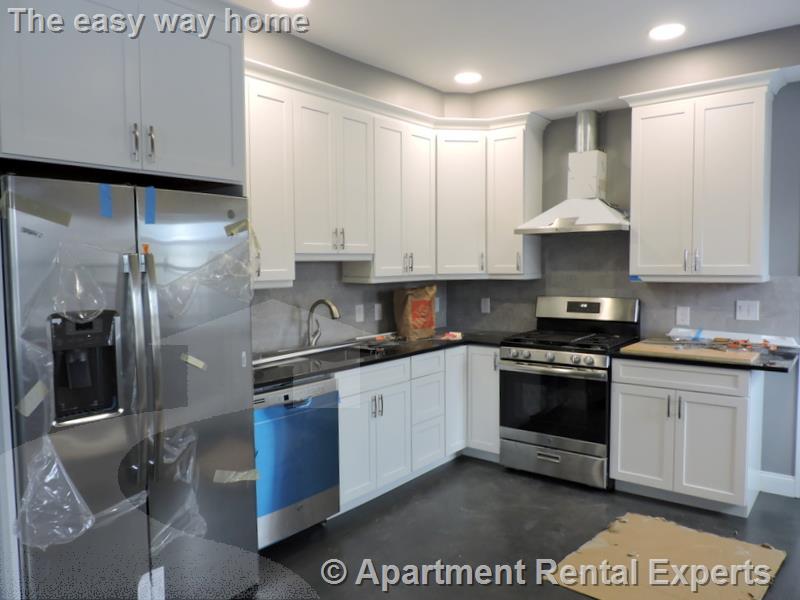 8 Cross St East, East Somerville