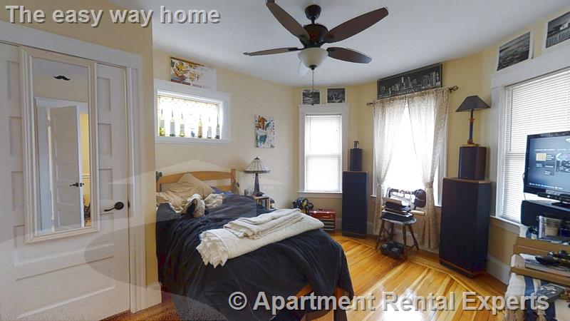 332 Beacon St, Porter Square