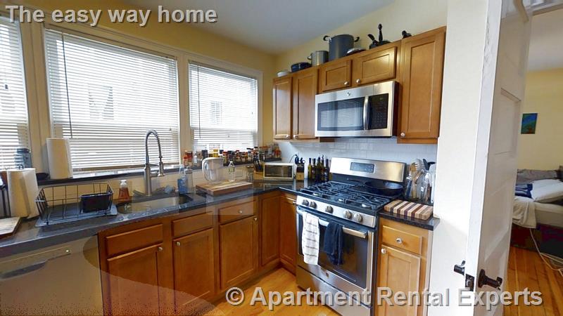 332 Beacon St, Porter Square