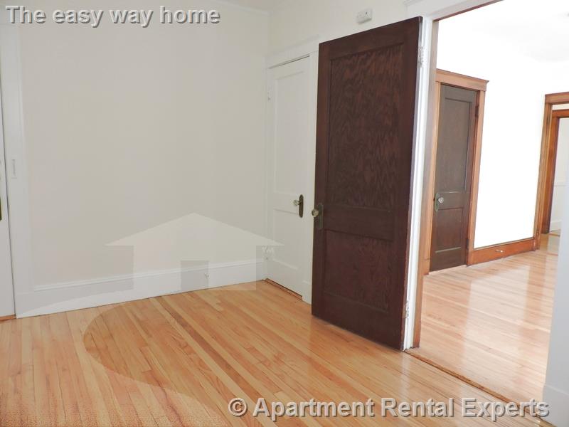 156-158 Summer St, Spring Hill