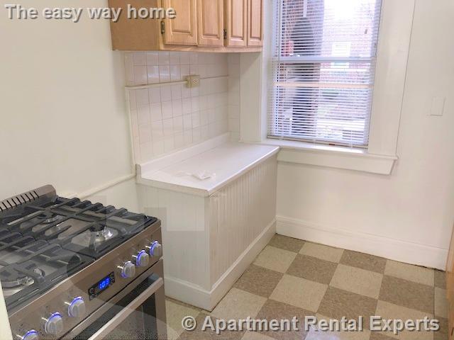 103 Summer St, Malden Center