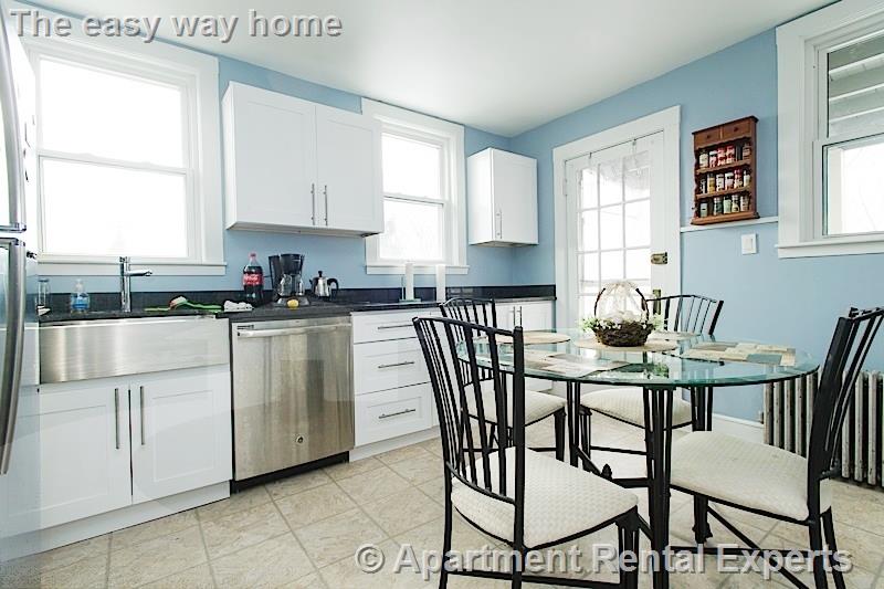 38 Cherry St, Porter Square