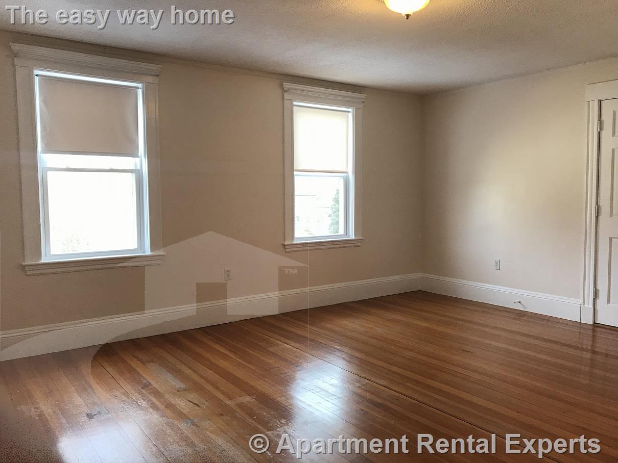 25 Lake St, Arlington