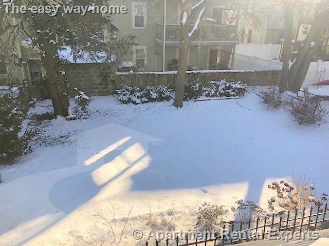 28 Monmouth St, Spring Hill