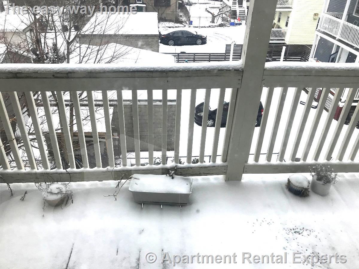 137 Dudley St, North Cambridge