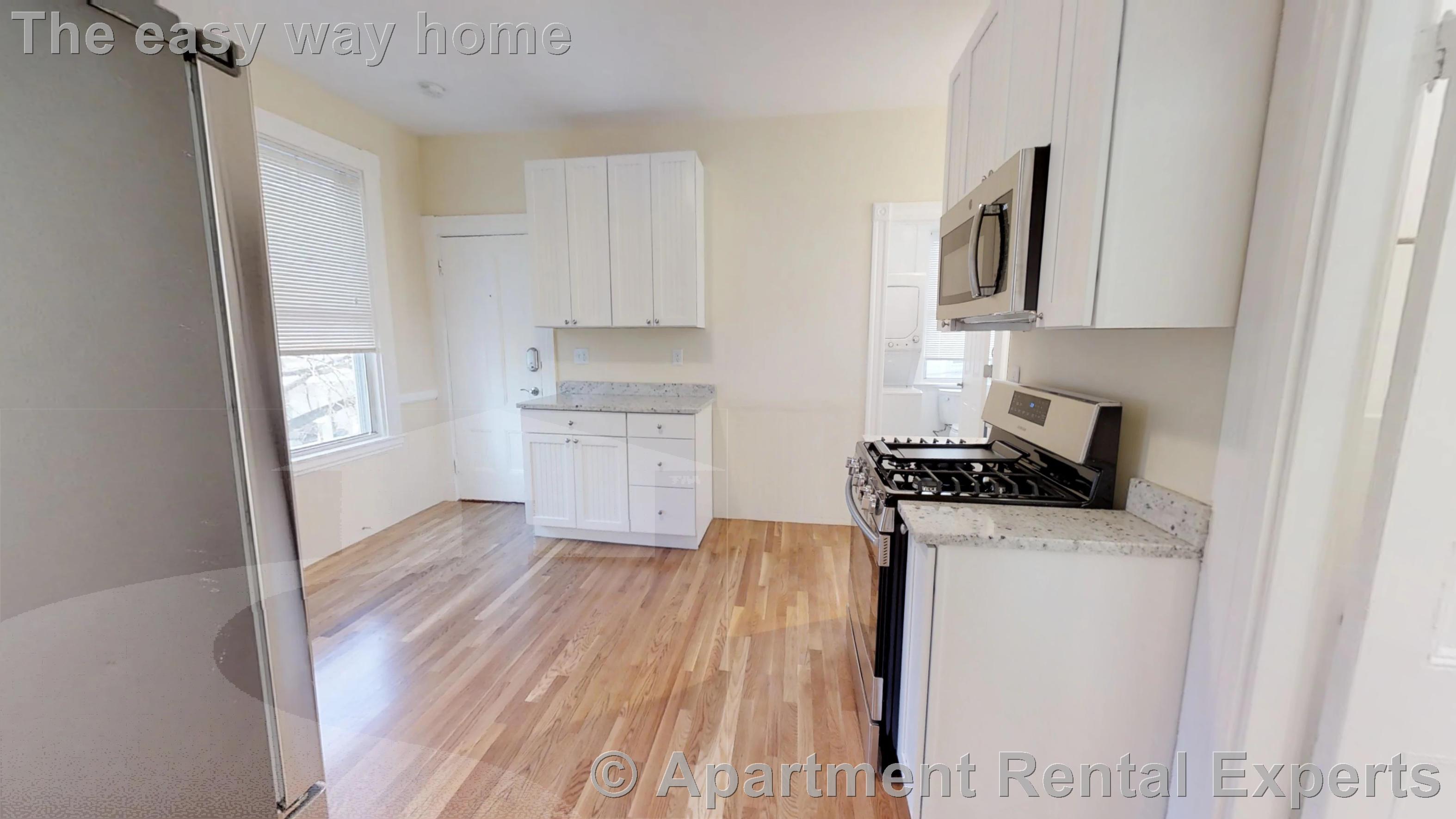 413 Washington St, Central Square