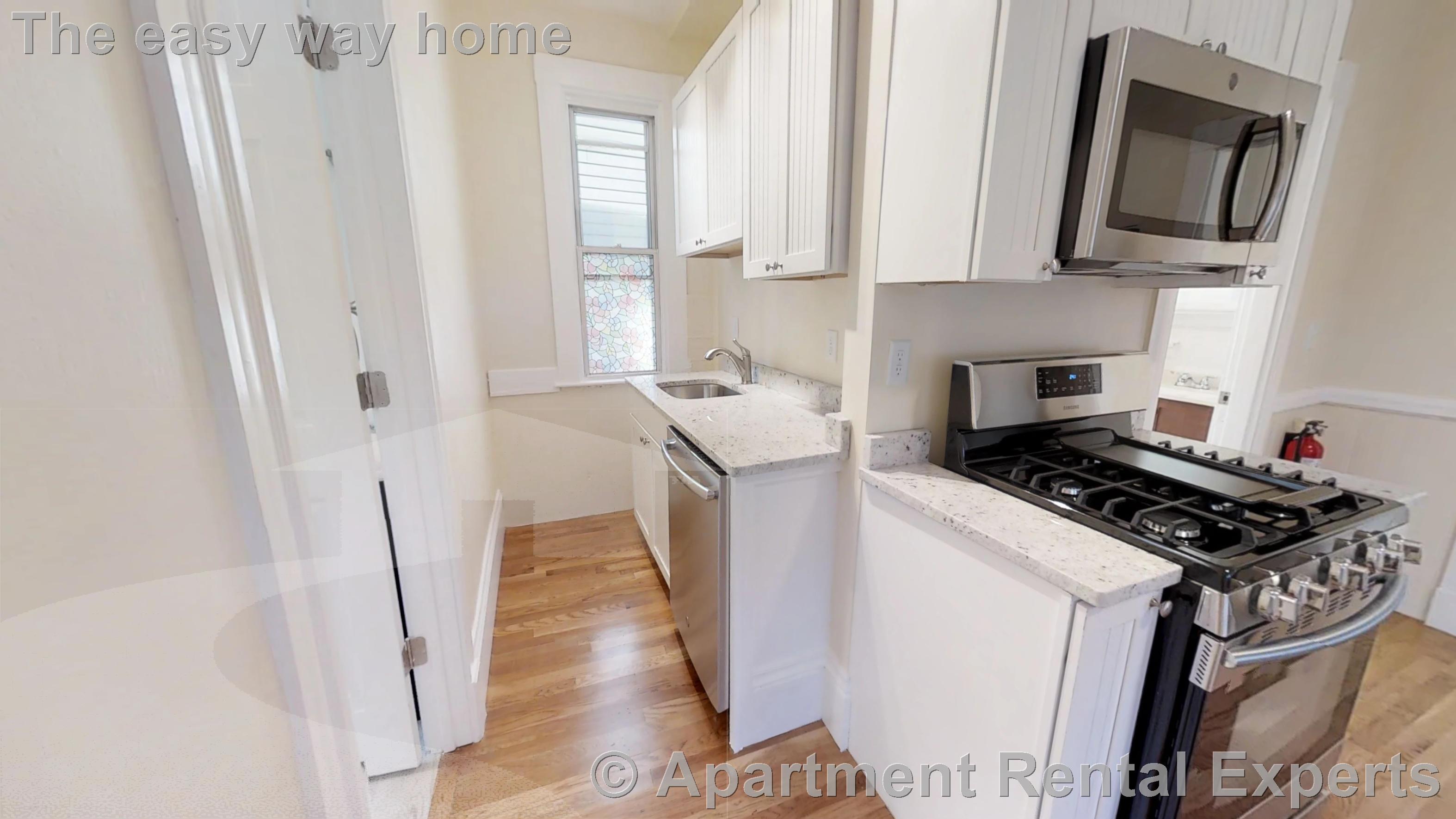 413 Washington St, Central Square