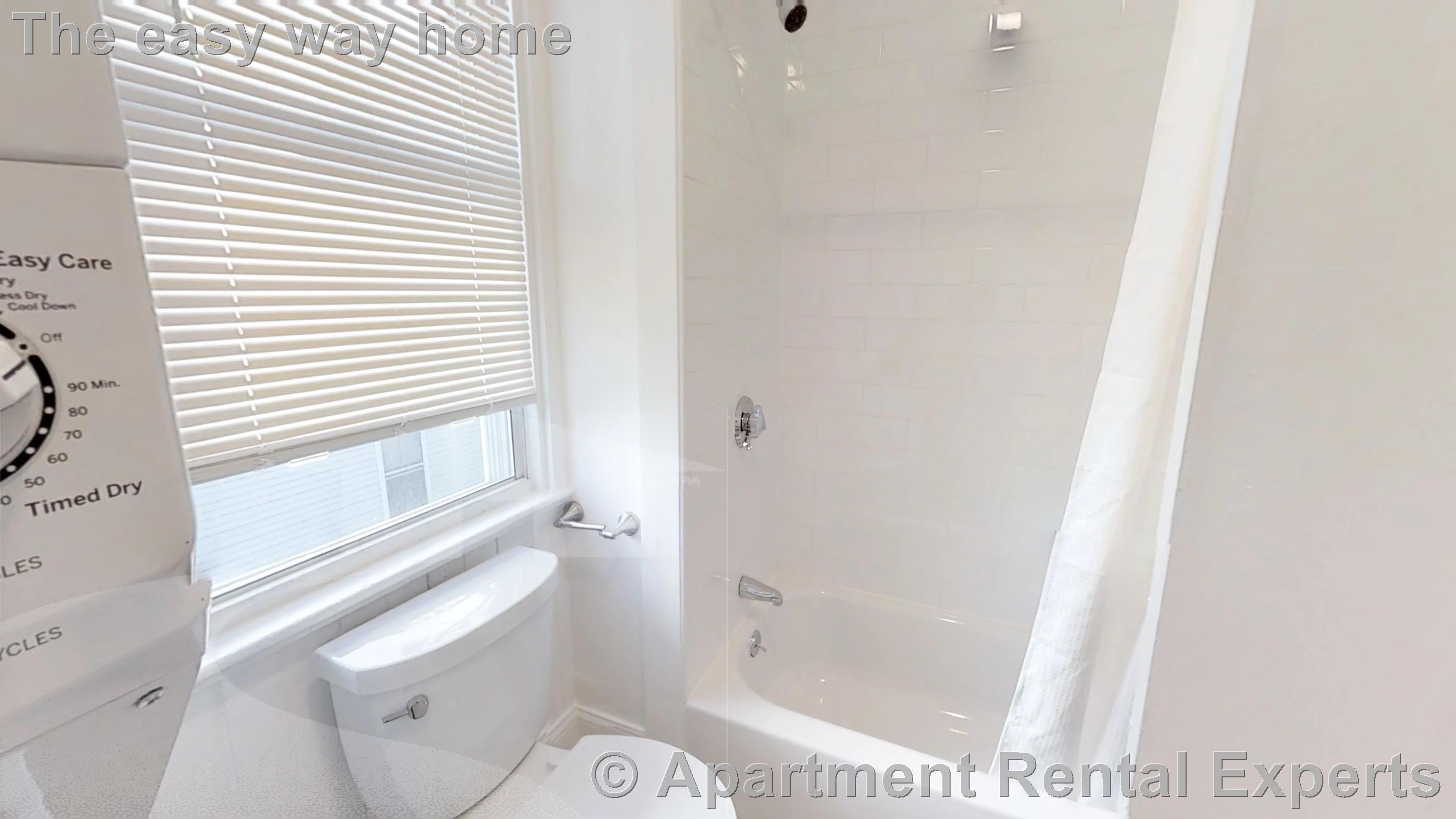 413 Washington St, Central Square