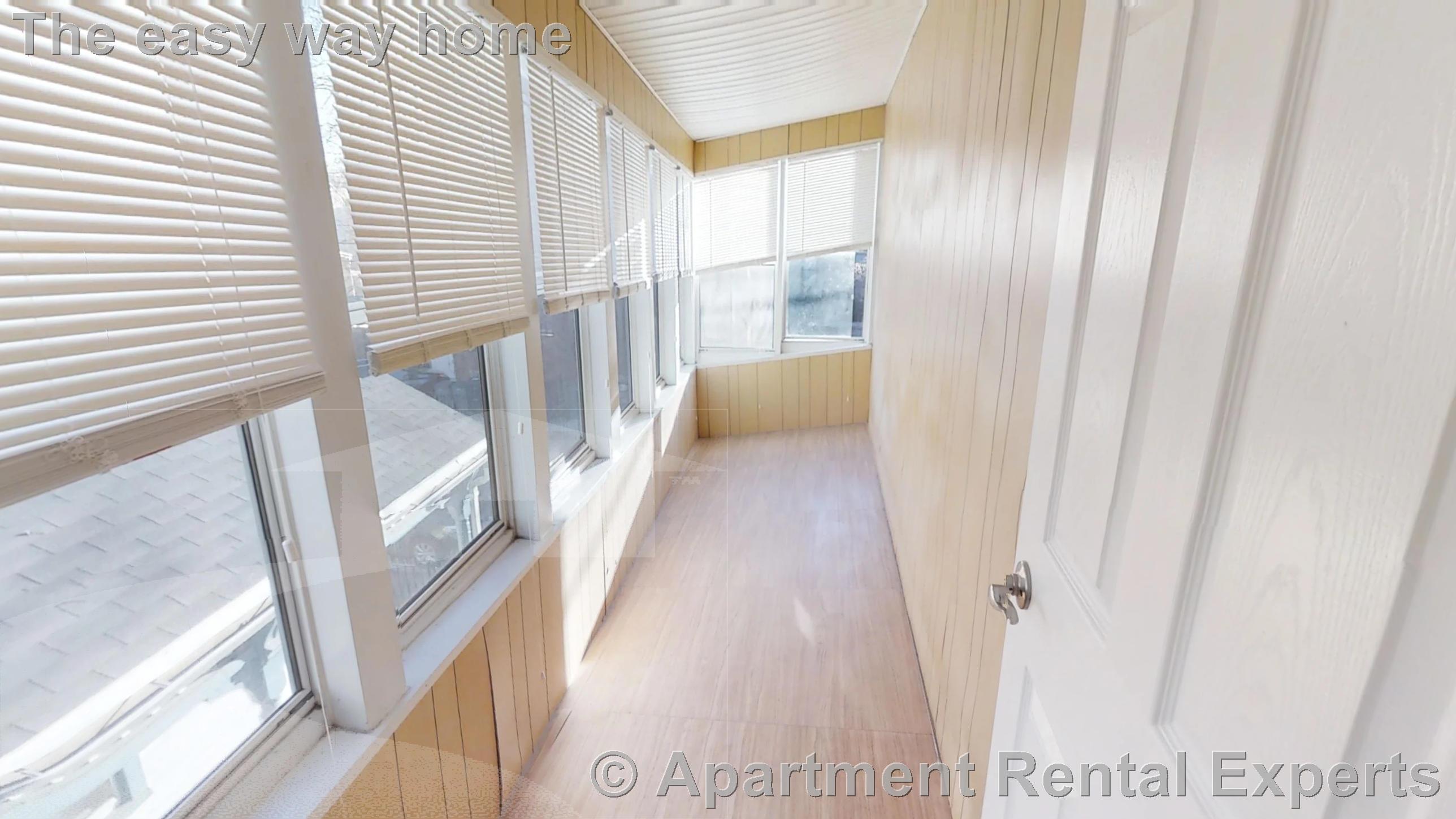 413 Washington St, Central Square