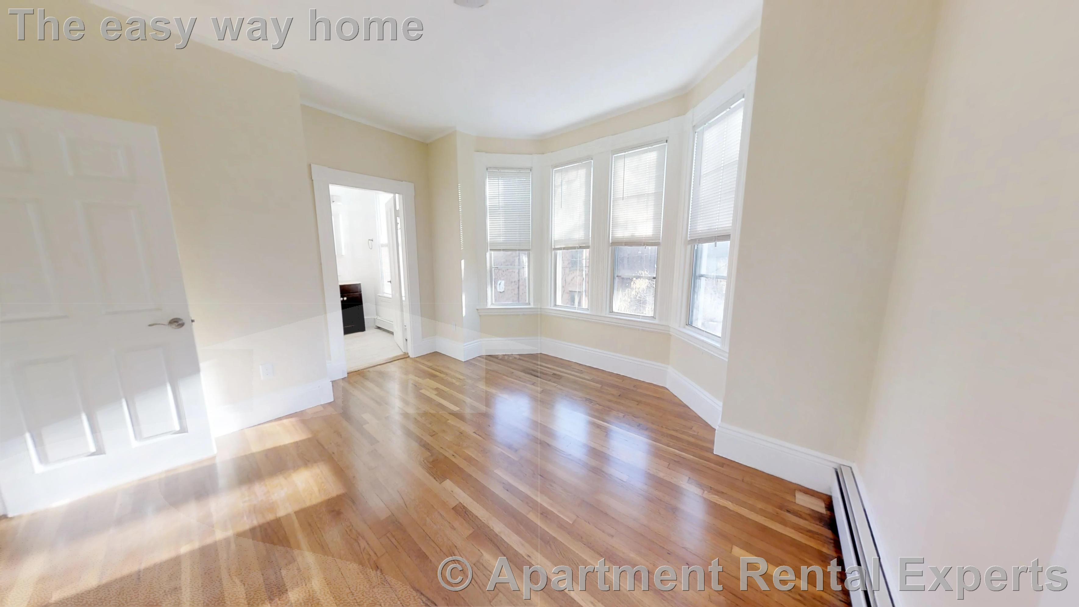 413 Washington St, Central Square