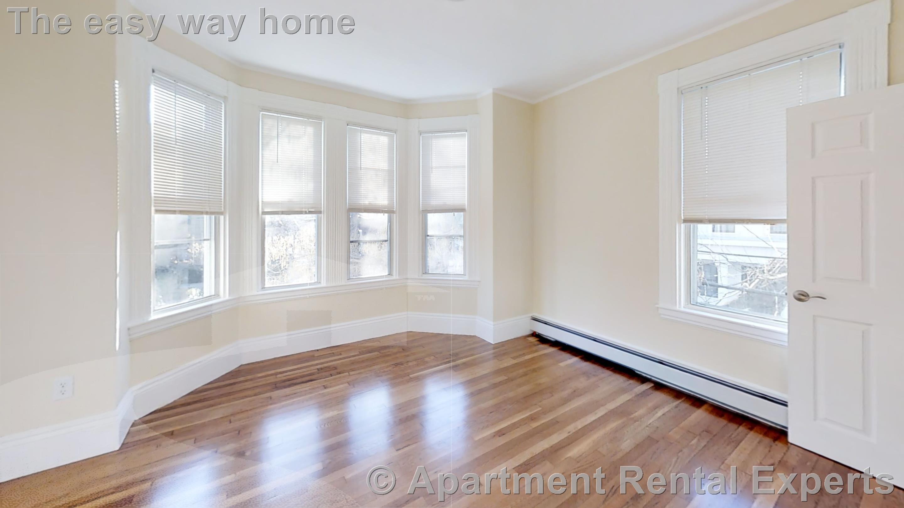 413 Washington St, Central Square