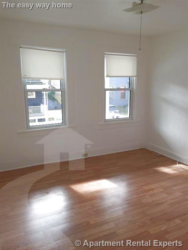 31-33 Oxford St, Spring Hill