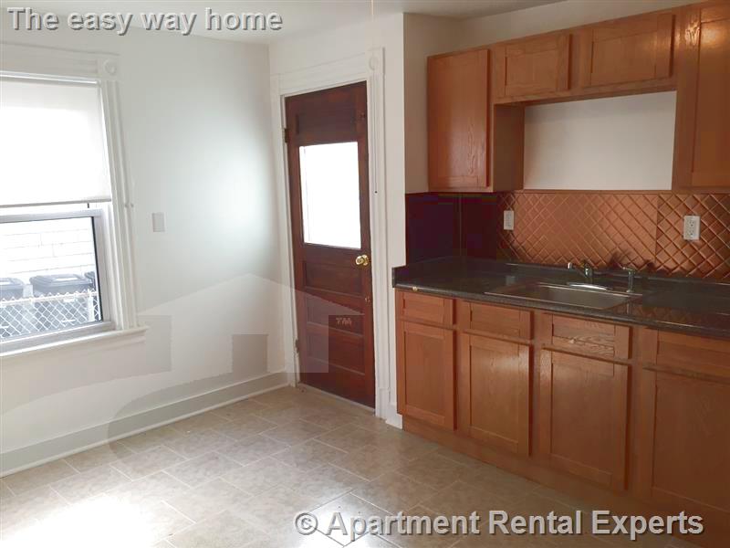 31-33 Oxford St, Spring Hill