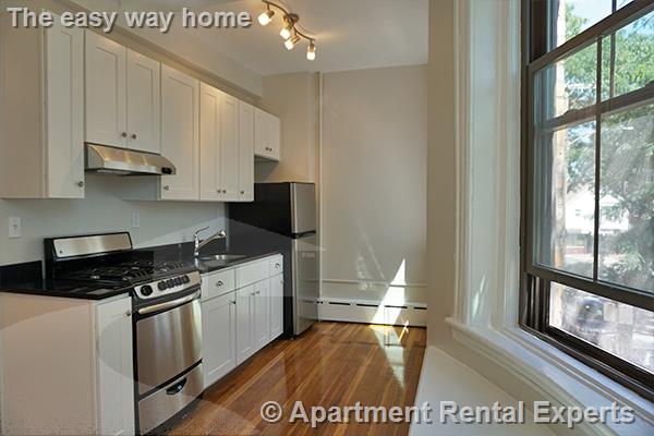 102 Willow St, Inman Square