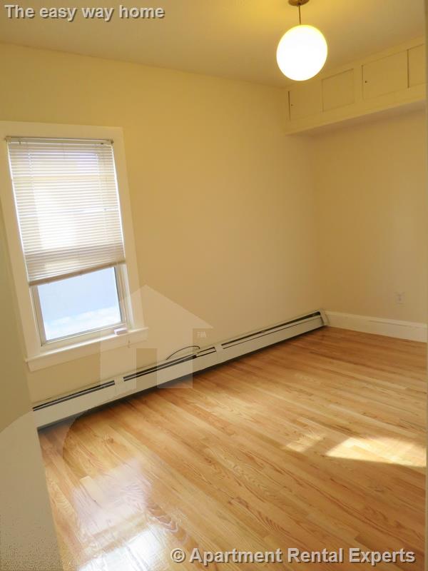 80 Newbury St, Davis Square