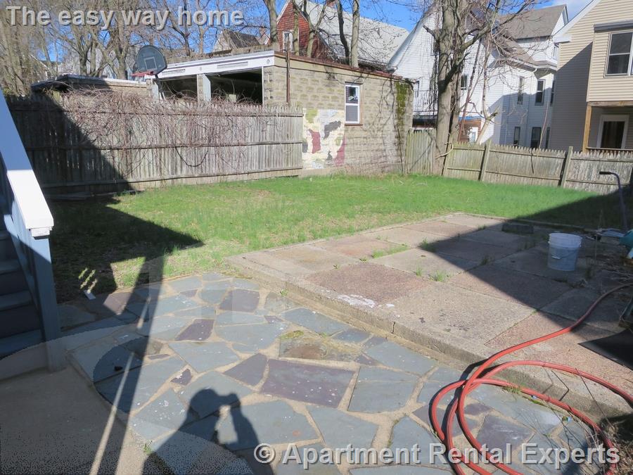 80 Newbury St, Davis Square