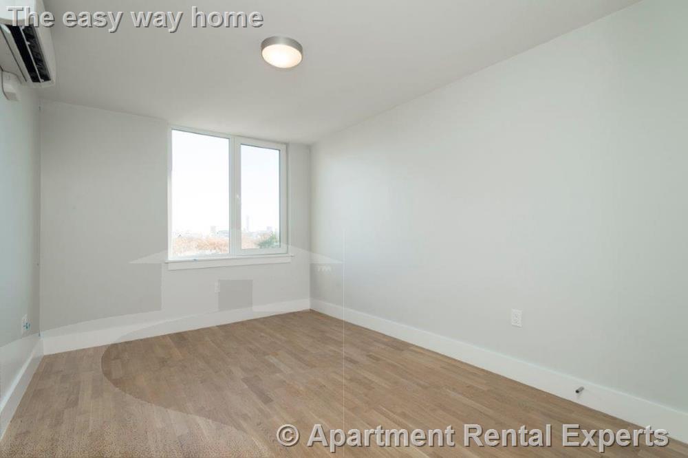 334 Harvard St, Harvard Square