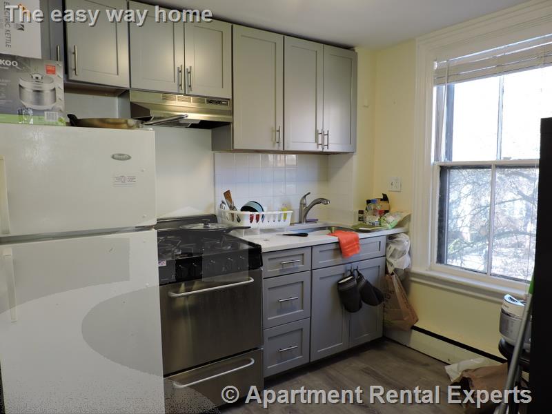 378 Harvard St, Harvard Square