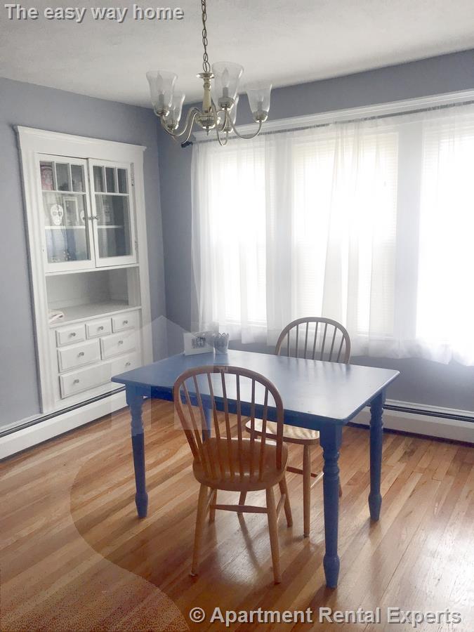 228-230 Cedar St, Davis Square