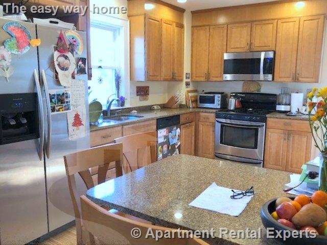 137 Sunset Rd, Arlington Heights