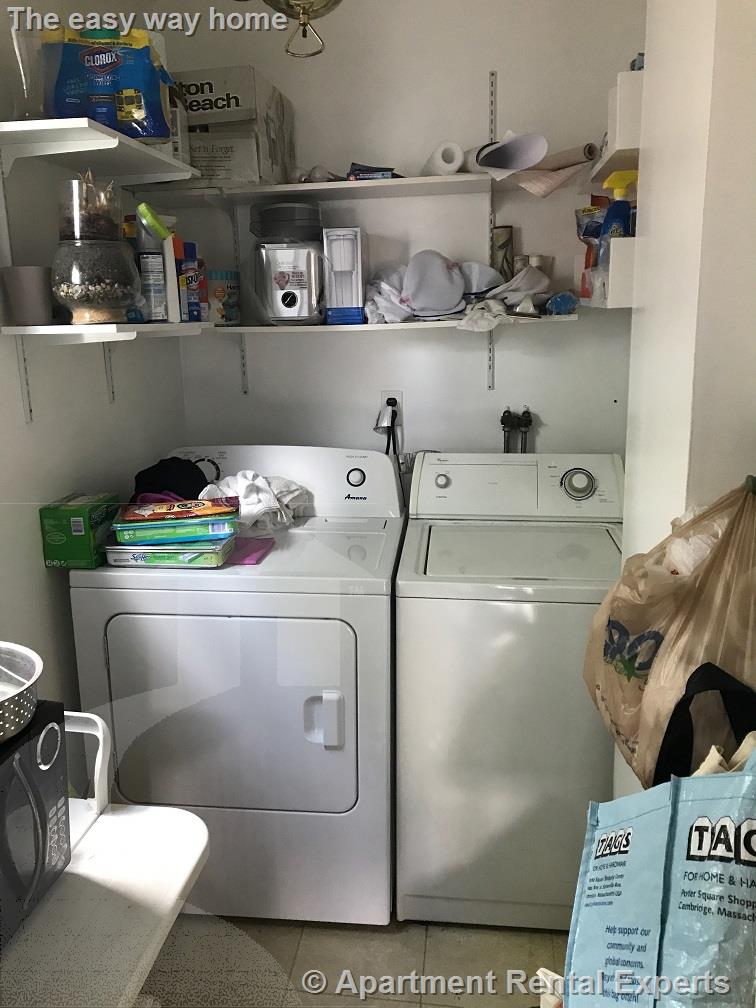 3 Day St, Davis Square