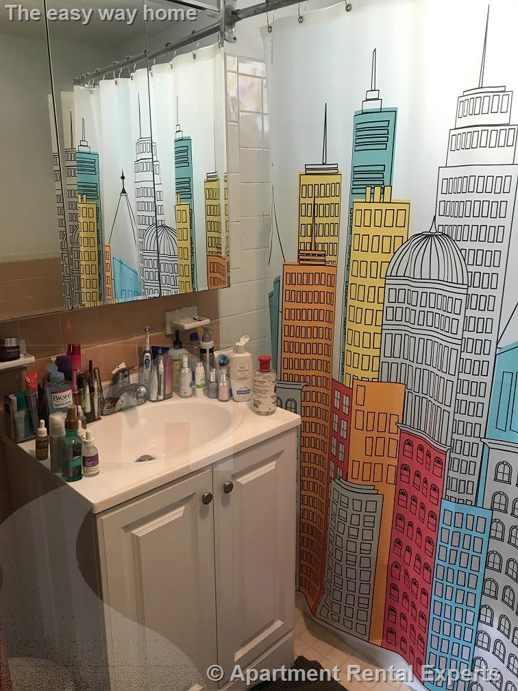 3 Day St, Davis Square