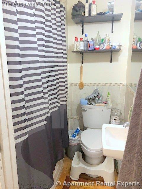 56 Otis St, Winter Hill