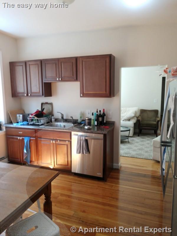 280 Brookline St, Cambridgeport