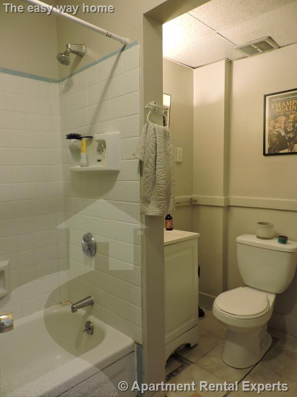 47 Bay State Rd, Back Bay