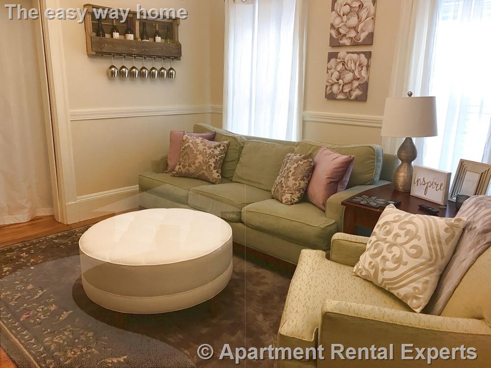 114 Highland Rd, Davis Square