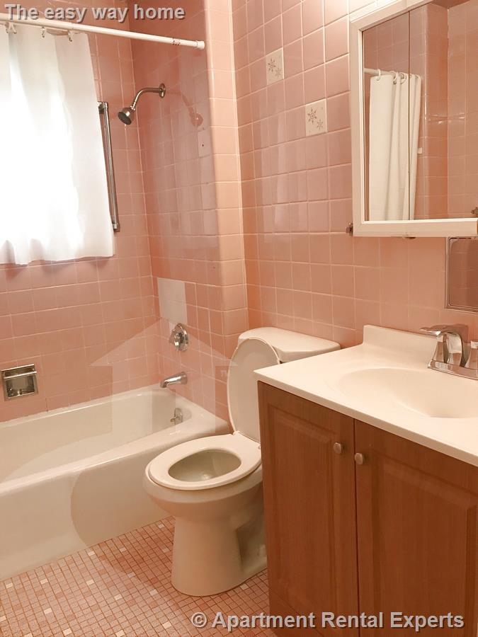 114 Highland Rd, Davis Square