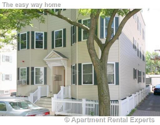 10 Suffolk St, Central Square