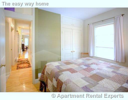 10 Suffolk St, Central Square