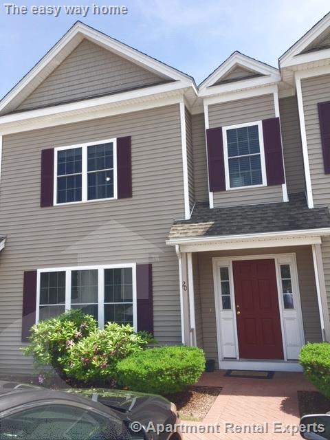 215 Harvard St, Tufts