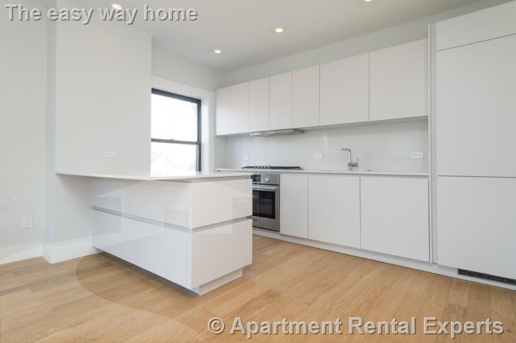 123 Highland Ave, Spring Hill