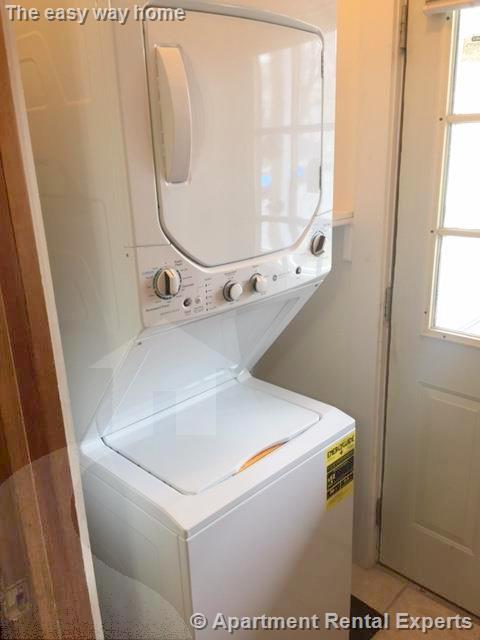 12 School St, Arlington