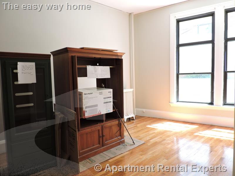 9 Sewall Ave, Coolidge Corner