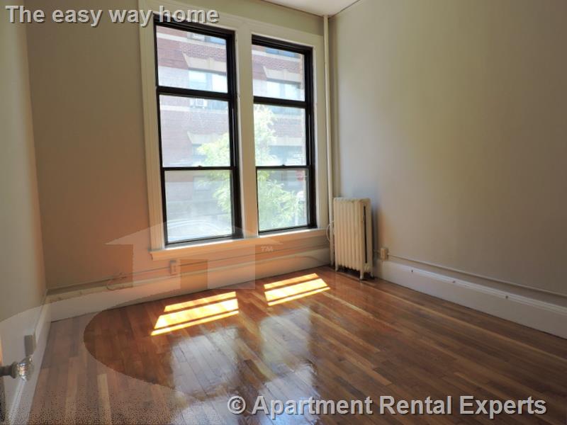 9 Sewall Ave, Coolidge Corner