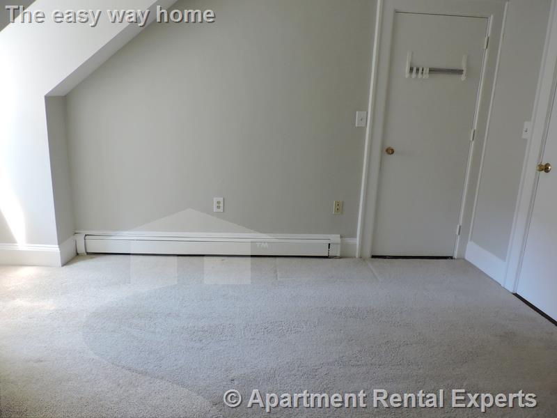 12 Stearns Rd, Coolidge Corner