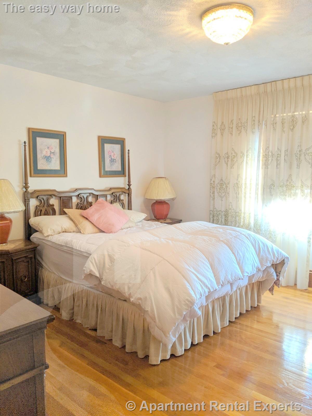 71 Pennsylvania Ave, East Somerville