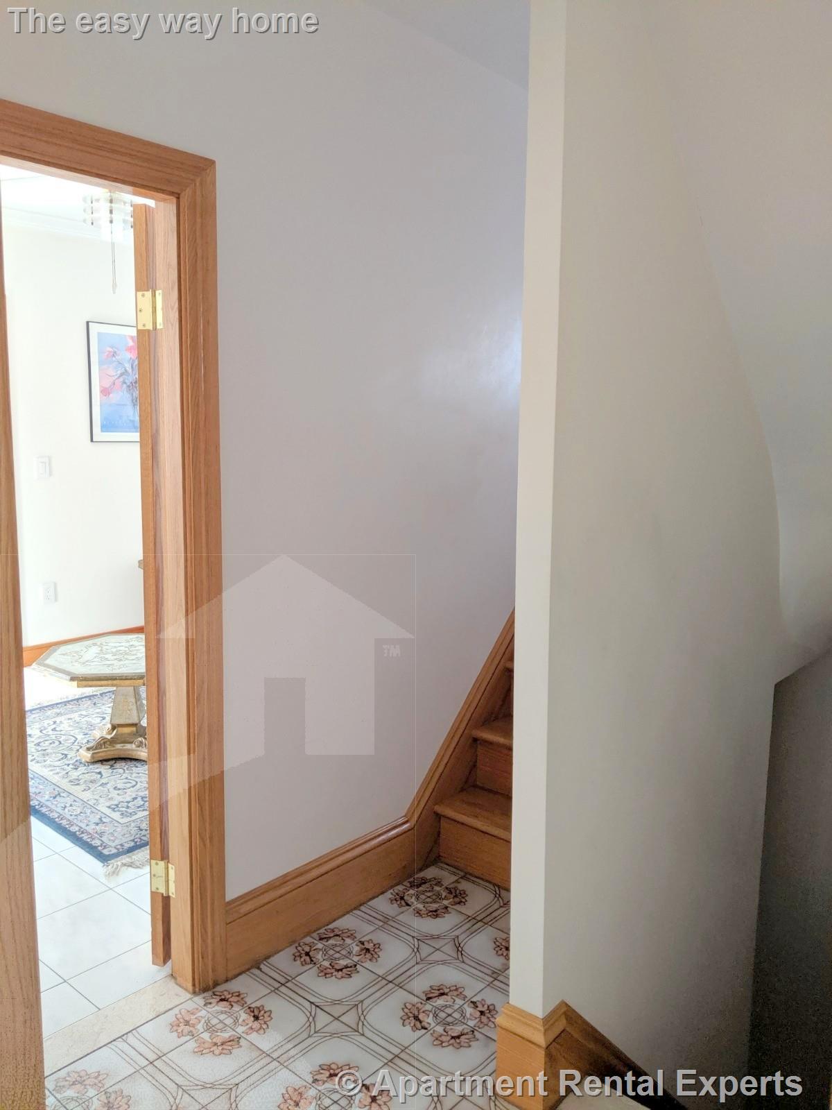 71 Pennsylvania Ave, East Somerville